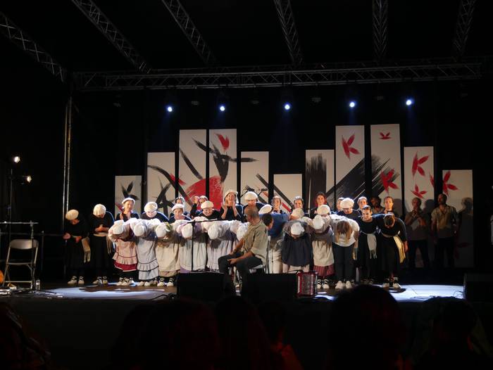 Itxarkundia eta Akelarre Lau 85 1661753216356