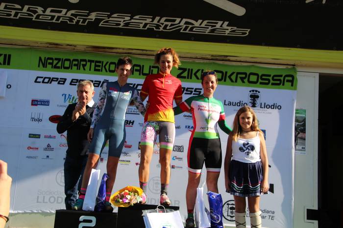 Jendetza erakarri zuen Laudi 104 1572181409292