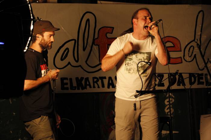 Alfredo Remirezi elkartasuna 27 1508165964228