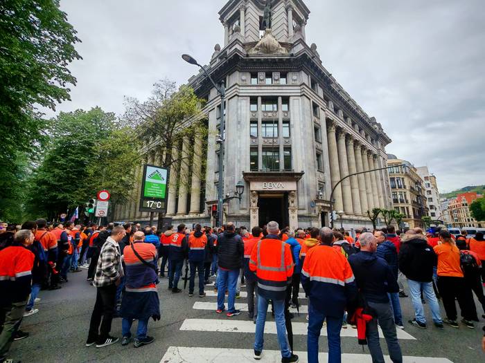 Bilboko kaleetara jo dute Tu 27 1776166143514