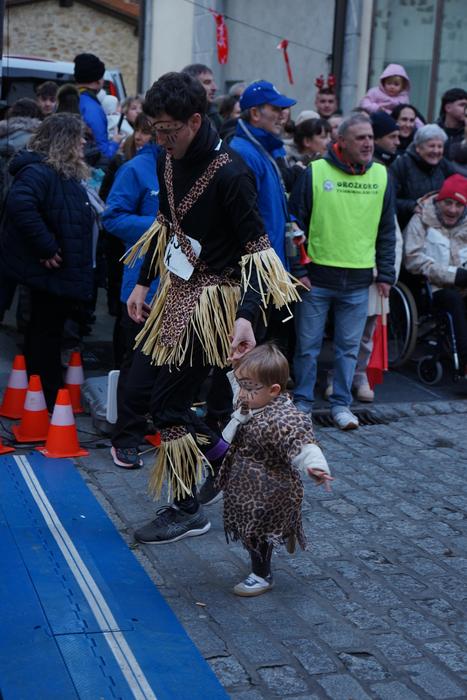 400 kirolarik parte hartu zu 49 1767282266876