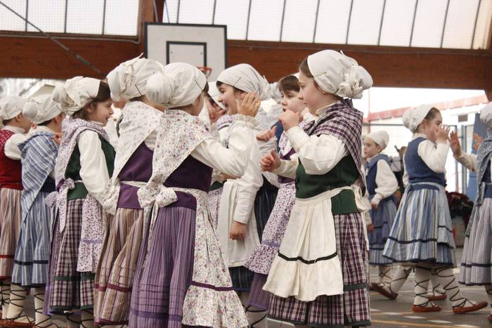 Dantzari Egunak herriguneko  31 1521466847566