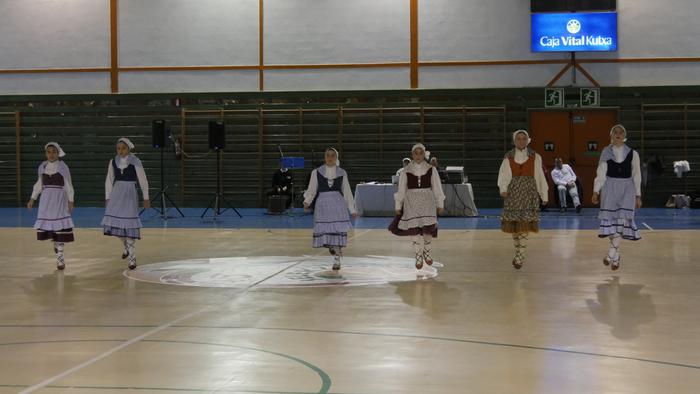 Itxarkundia taldeak Gabonetako erakustaldia egin du Laudion - 17