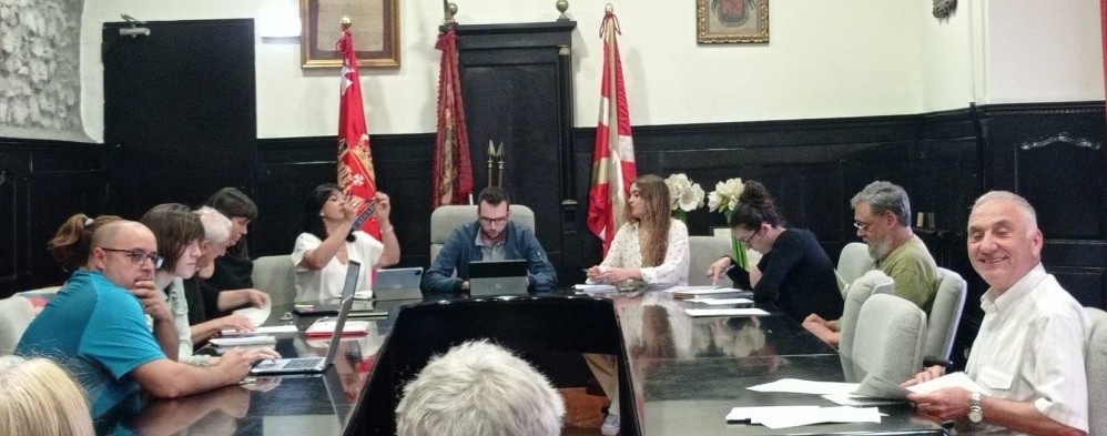 Etxebizitza hutsei %50ko errekargua ezartzea proposatu du EH Bilduk Urduñan, besteak beste