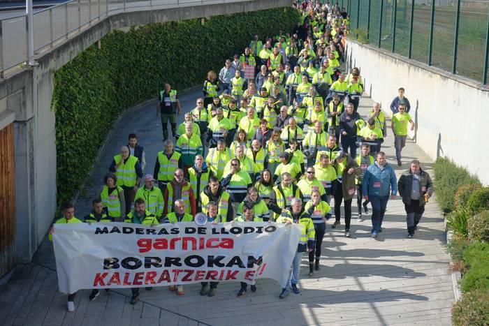 Herritarren babesa jaso dute 18 1758798692526