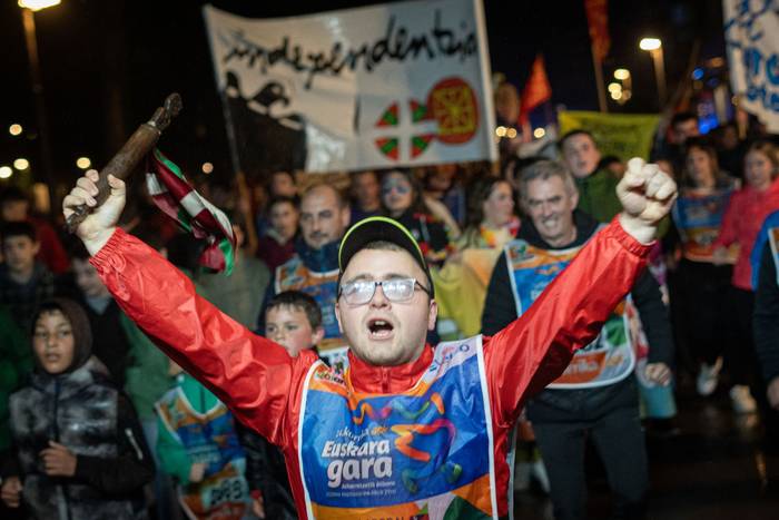 Aldarrikapenez eta pirotekni 43 1774600302672