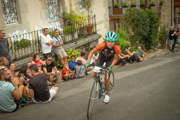 Bizikletak irudimenez jantzi 115 1757326009137