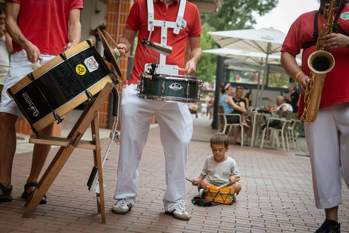 Haur eta nagusiak izan dira  35 1755092599745