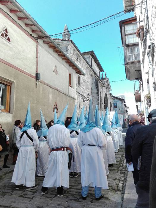 Artziniegako prozesioak