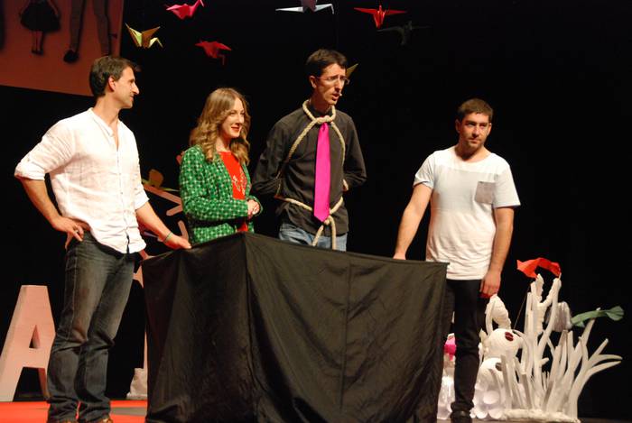 Amurrio Antzokiko pasarela h 22 1491818597783