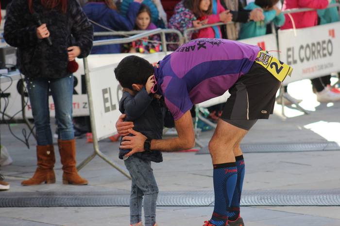 300 korrikalari baino gehiag 102 1517150580434