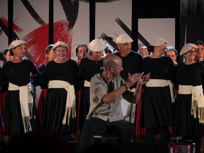 Itxarkundia eta Akelarre Lau 82 1661753206638