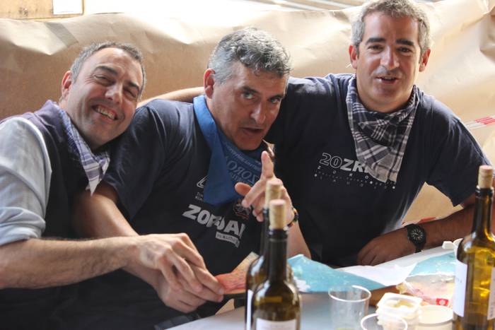 Gaztetxeko eta antzinako jai 46 1502897456508