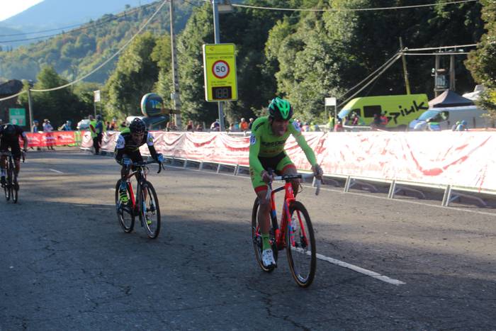 Jendetza erakarri zuen Laudi 41 1572180930384