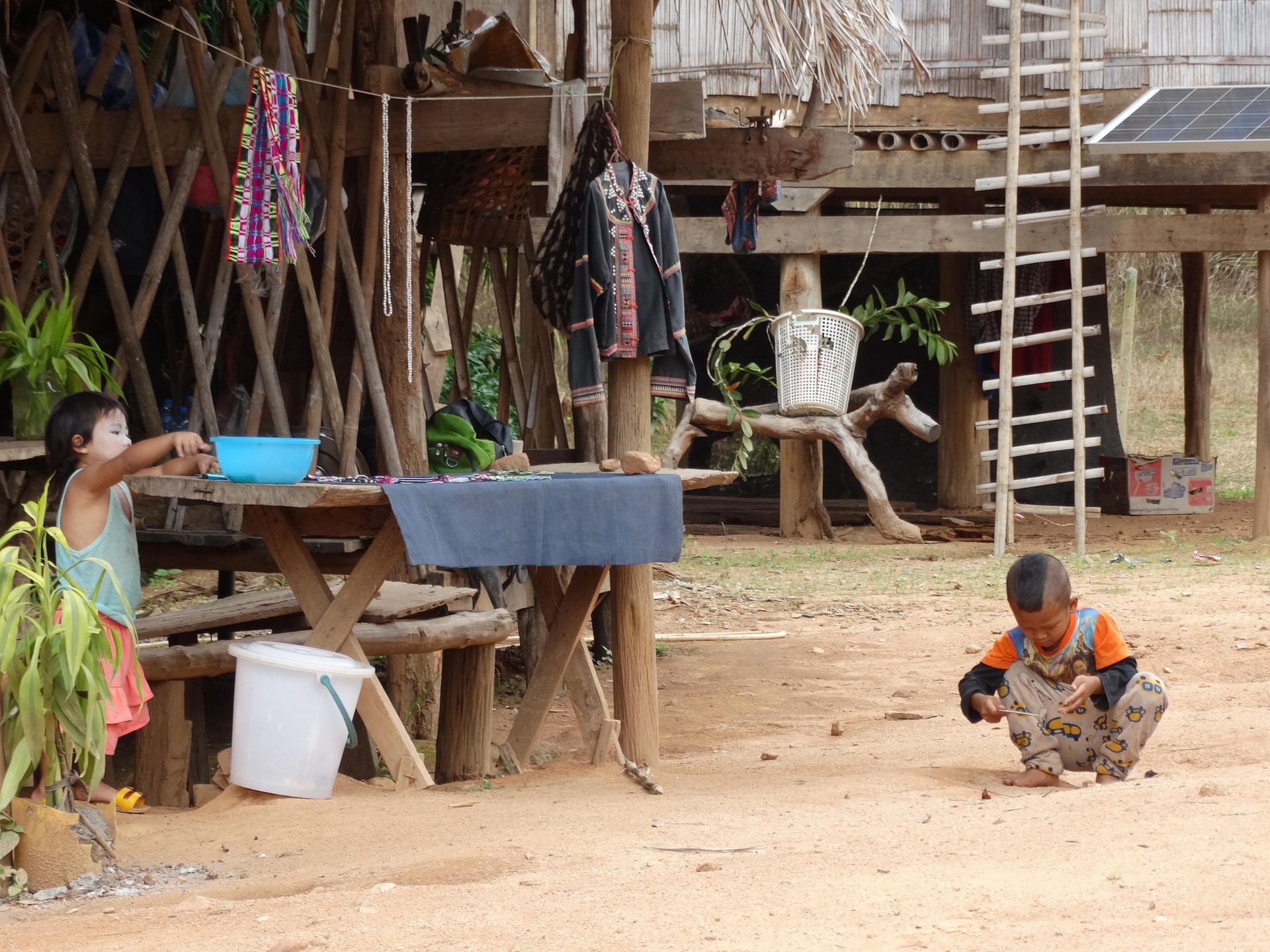  Birmaniar errefuxiatuen herrixka Thailandiako iparraldean