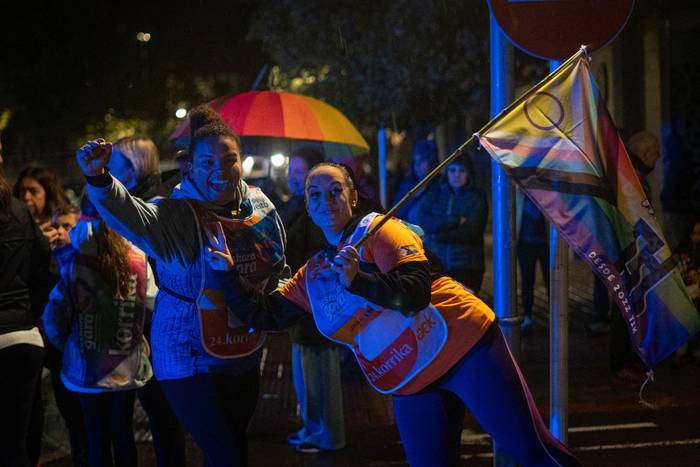 Ehunka lagun atera ditu Korr 3 1774596717150