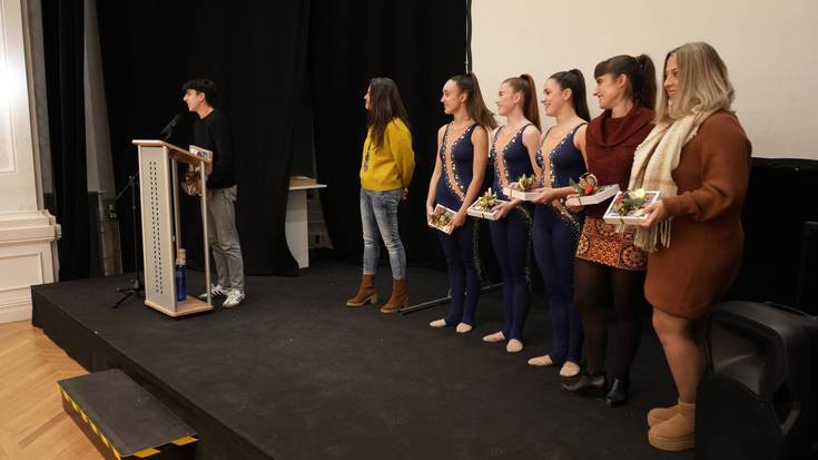 Jon Riverak gimnasia erritmikoan izandako garapen eta jarraikortasuna aitortu dituzte