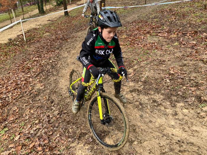 Zirkuitu gogorra izan zuten  22 1768228056755