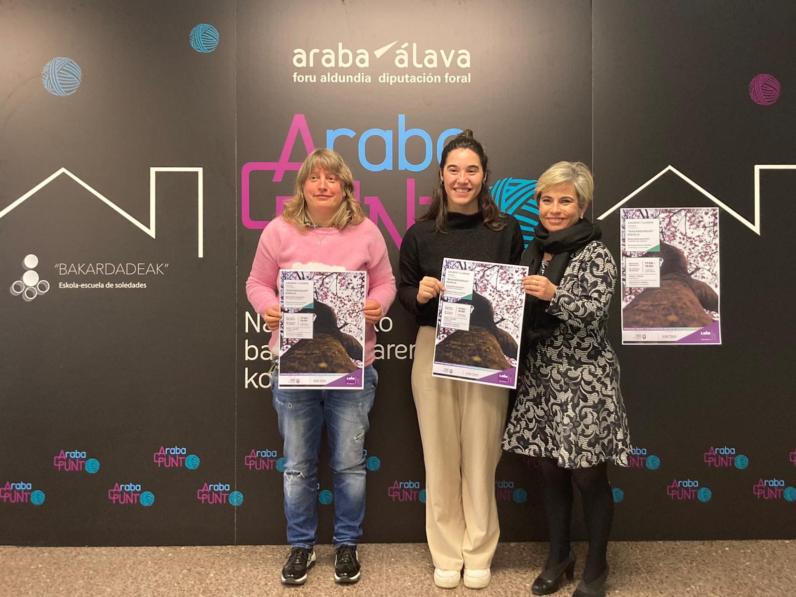 Bakardadearen gaineko begirada aldatzeko