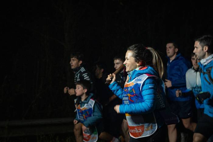 Ehunka lagun atera ditu Korr 7 1774596730130