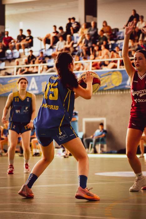 Zaraobe Saskibaloi Taldea bi 72 1748266180287