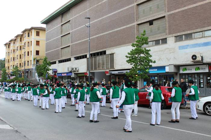 Ehunka umek zabaldu dute dan 29 1493310971415