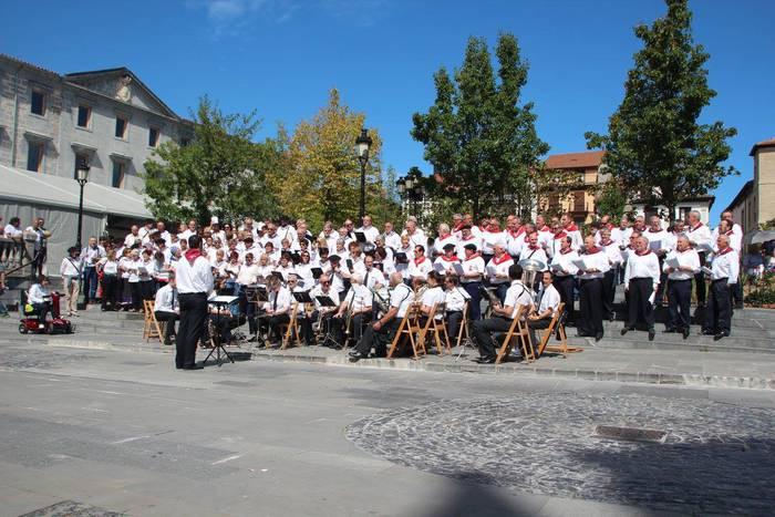 Euskal kanta herrikoien topa 30 1504519577504