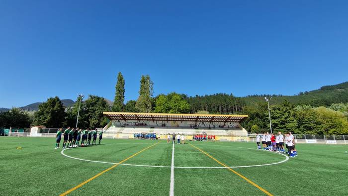 Lagunarteko partida omenaldi 4 1757328358864