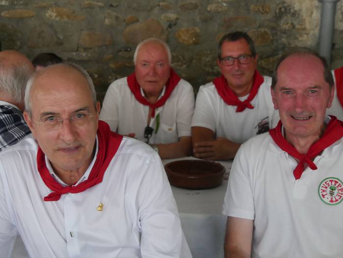 Belaunaldi anitzetako 330 Ko 63 1661699291424