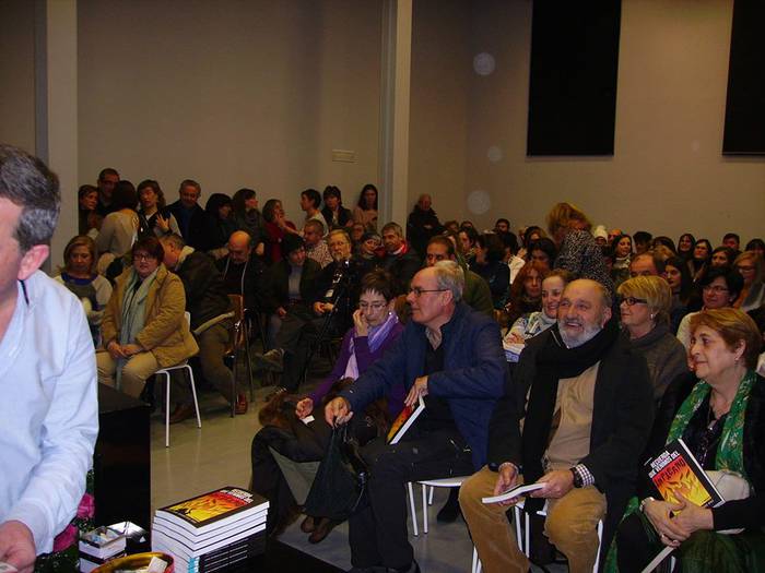 Maria Luisa Goikoetxeak Alho 19 1485178777062