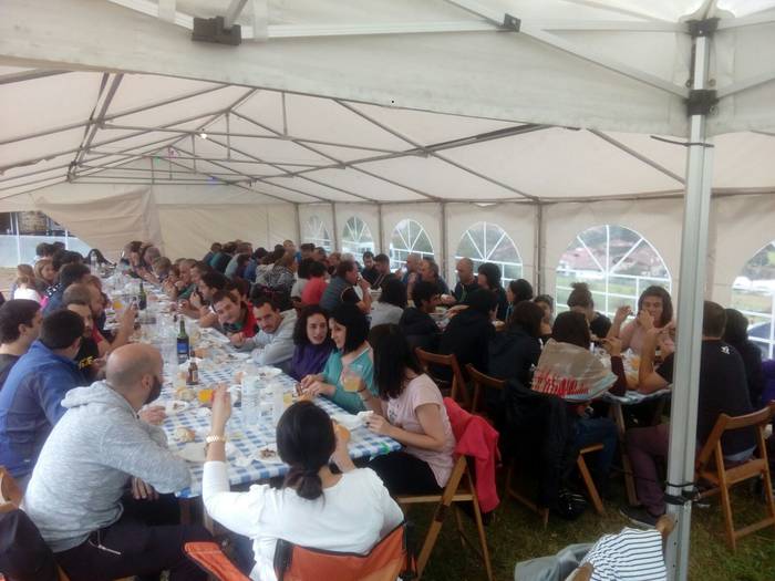 Berazako Jaietan umeek izan  60 1506940805067