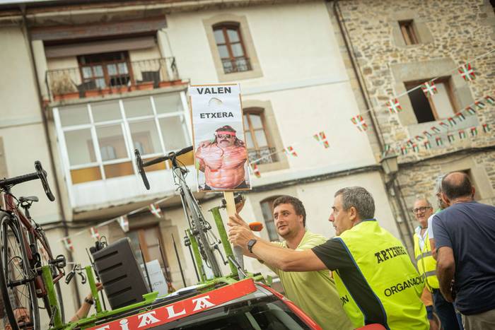 Bizikletak irudimenez jantzi 110 1757325994696