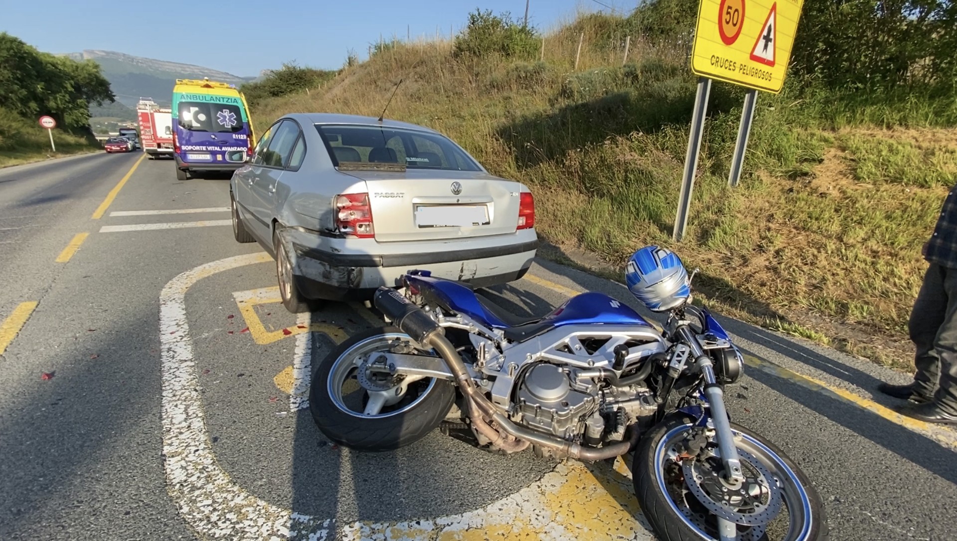 Motor gidari bat ospitaleratu dute Saratxon istripua izan eta gero