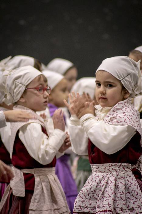 Ubixeta dantza taldeak dantz 32 1766416485002