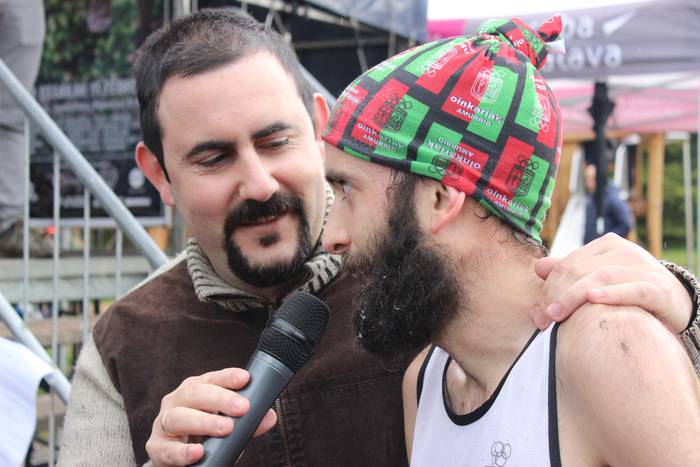 Ehunka lasterkarik bete ditu 110 1518374871689