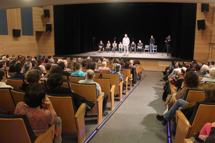 Bertsoen saltsak bete du Amu 15 1515141124086