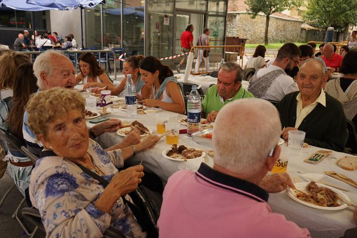 Txahal erreak ehunka laudioa 10 1756478280139