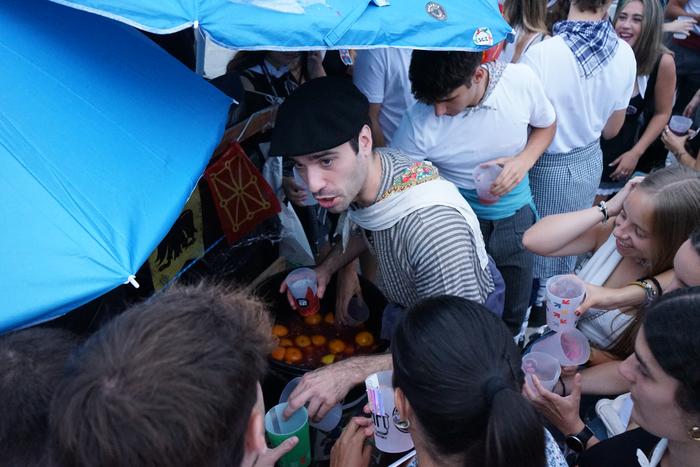 Kantukadak kuadrillen hainba 8 1756385558006