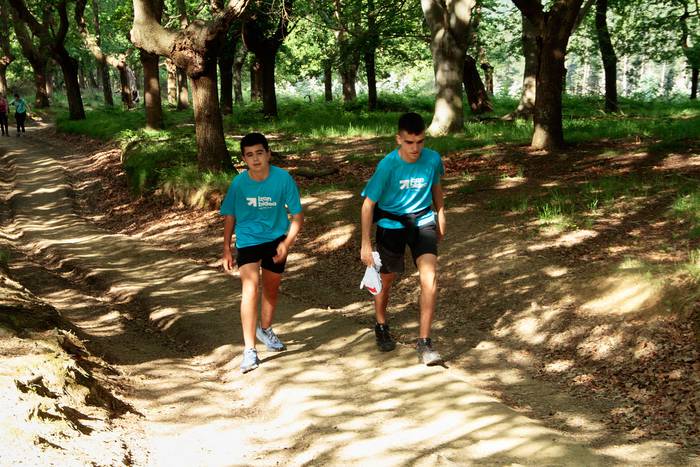 Dozenaka lagun igo dira esku 52 1620624407701