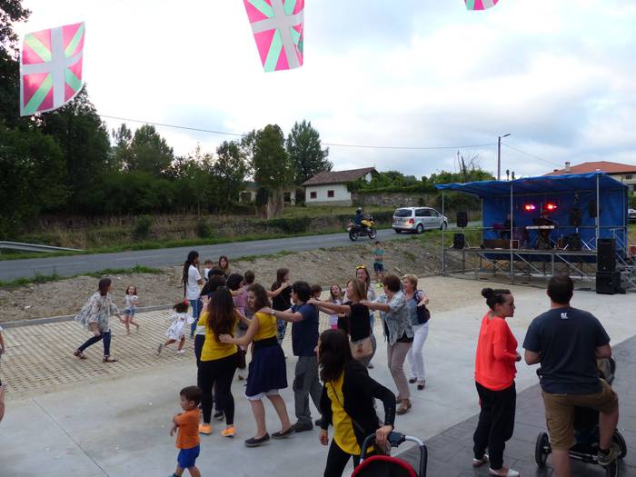 Auzokidenetzako eskaintza iz 64 1500412750281