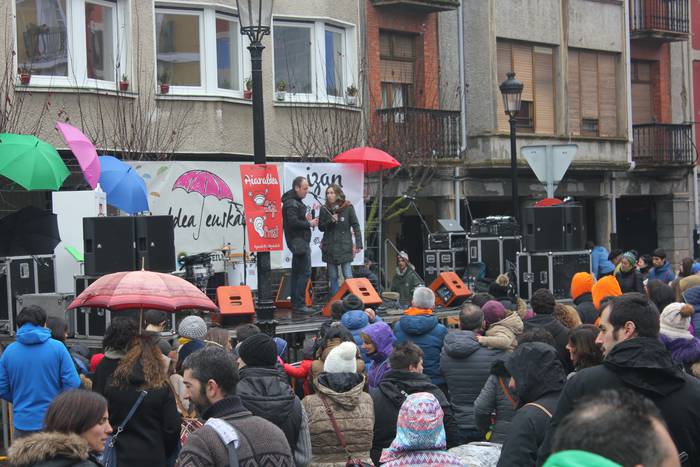 Ahobizi eta Belarripresten topaketa