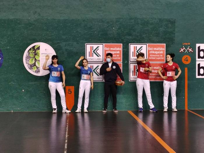 Giro eta "ikuskizun bikaina" 2 1645358759964