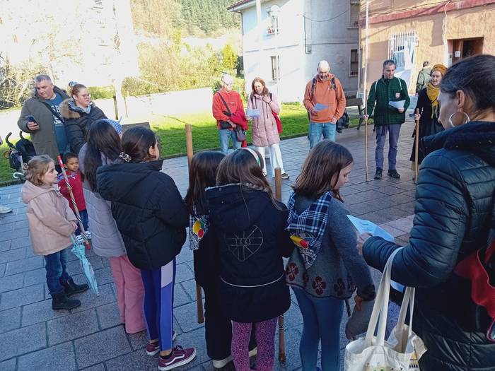 Agate Deunaren bezperak adin 20 1770290667300