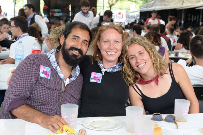 Aldai plaza txiki geratu da  179 1503895616484