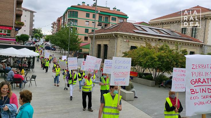 Ehundik gora lagun mobilizatu dira Aiaraldean beste eredu sozioekonomiko bat aldarrikatzeko