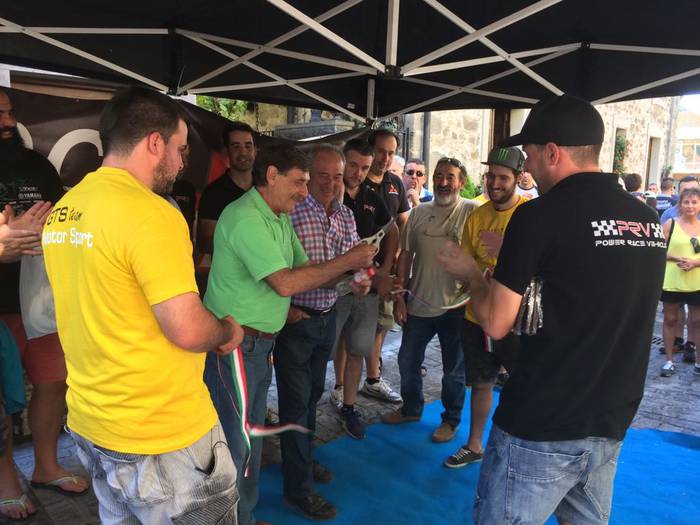 Auto klasikoen erakustaldiar 5 1501334128947