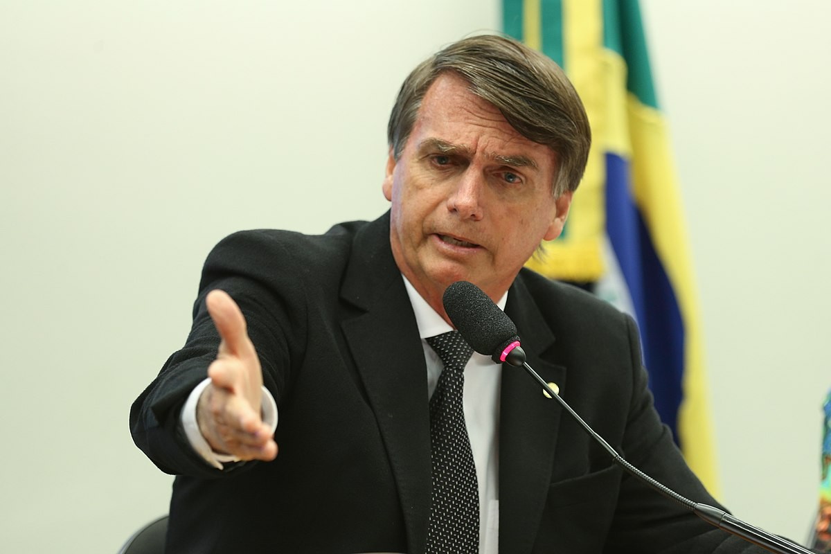 Brasildar gisa hemen uzten dut nire gaitzespena muturreko taldeen indarkeriazko ekintzei