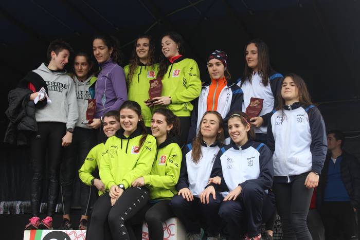 Ehunka lasterkarik bete ditu 114 1518375014820