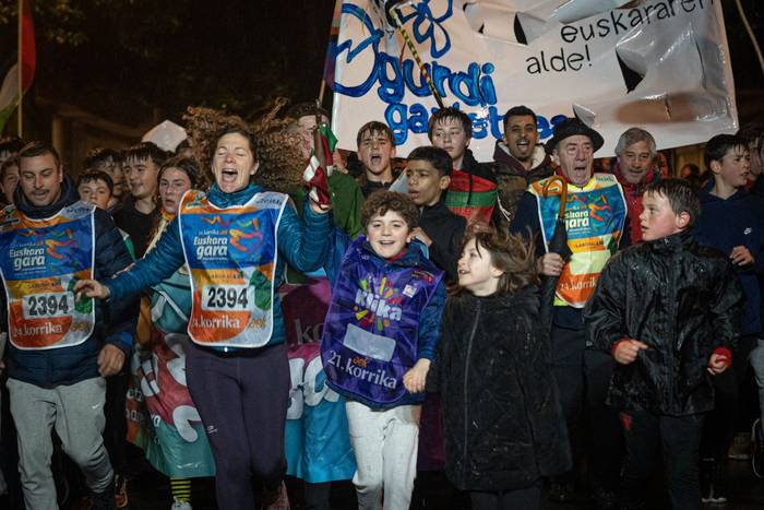 Aldarrikapenez eta pirotekni 52 1774600339170