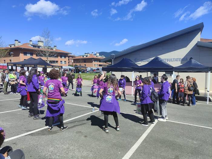 Baserri azoka ospatu dute Ok 5 1679833044164